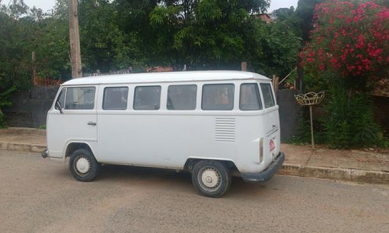 Vendo Kombi 95 Boa D...