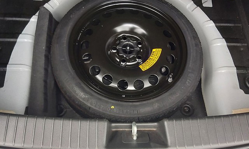 Cruzer Hatch Ltz 201...