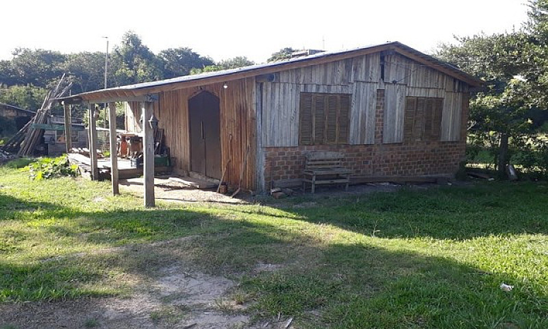 Vendo Casa Em Itapuã...