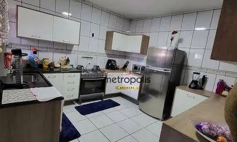 Sobrado À Venda, 203...
