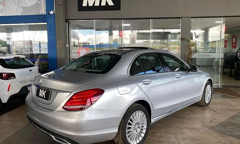 Mercedes-Benz C200 2...
