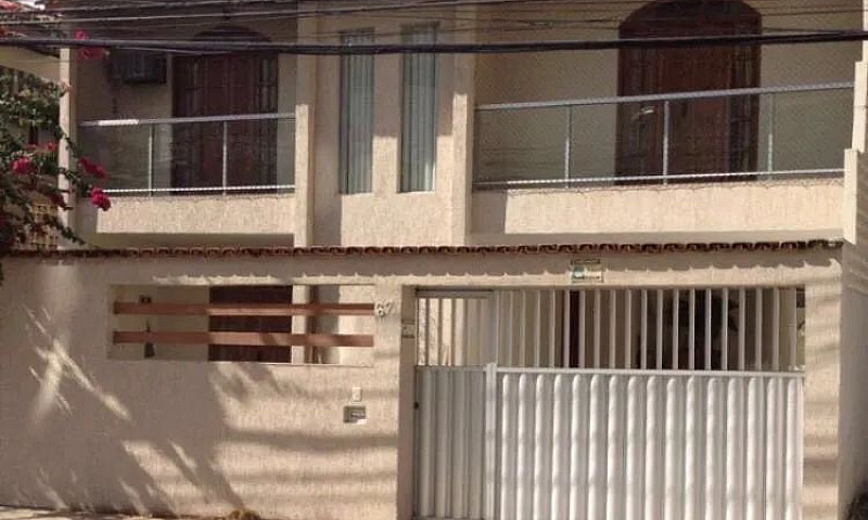 Quarto Individual Mo...