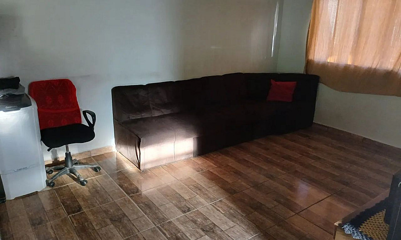 Ótima Casa À Venda...