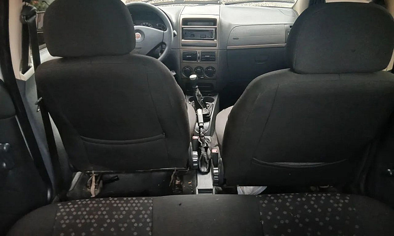 Fiat Palio Attra./It...