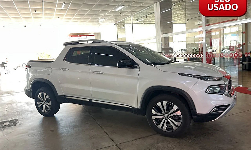 Fiat Toro Volcano 2....