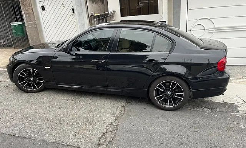 Bmw 320I 2011 - Impe...