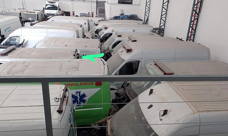 Lote De Vans Fora Do...