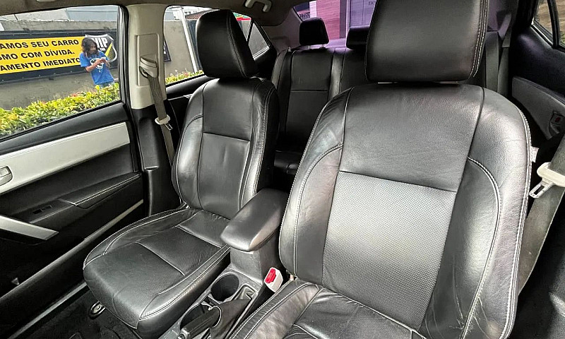 Toyota Corolla Gli 1...