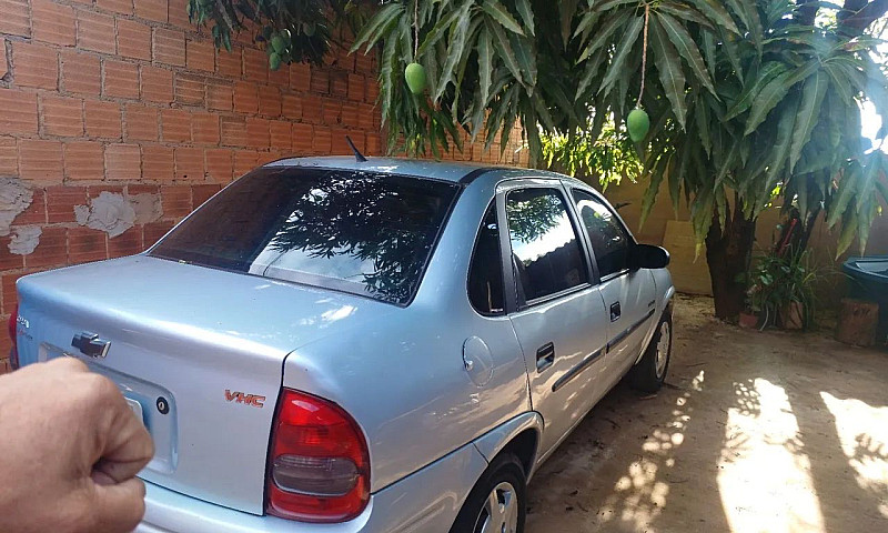 Chevrolet Corsa Sed ...