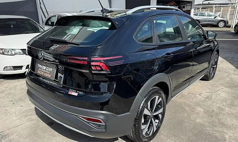 Volkswagen Nivus Hig...