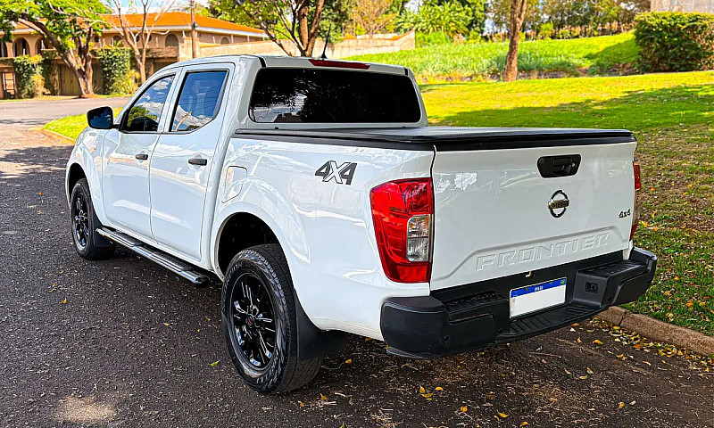 Nissan Frontier S Cd...