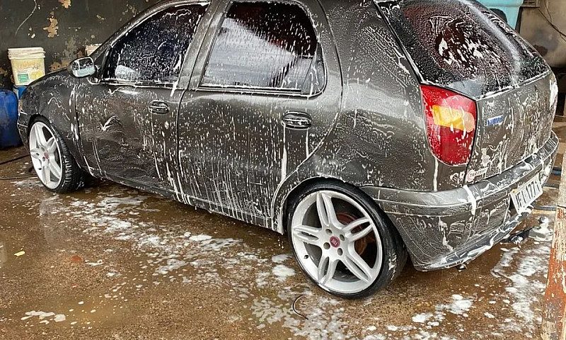 Fiat Palio Young 1.0...