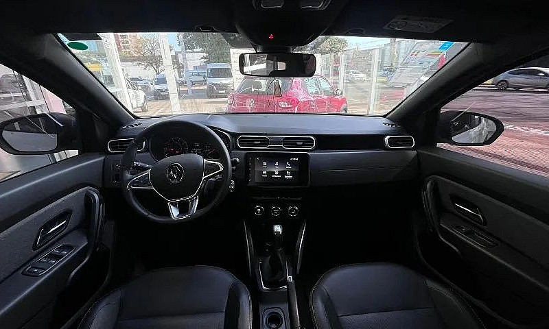 Renault Duster Iconi...