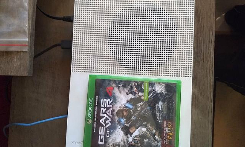 Xbox One S 500Gb...