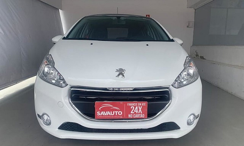 Peugeot 208 Allure 2...