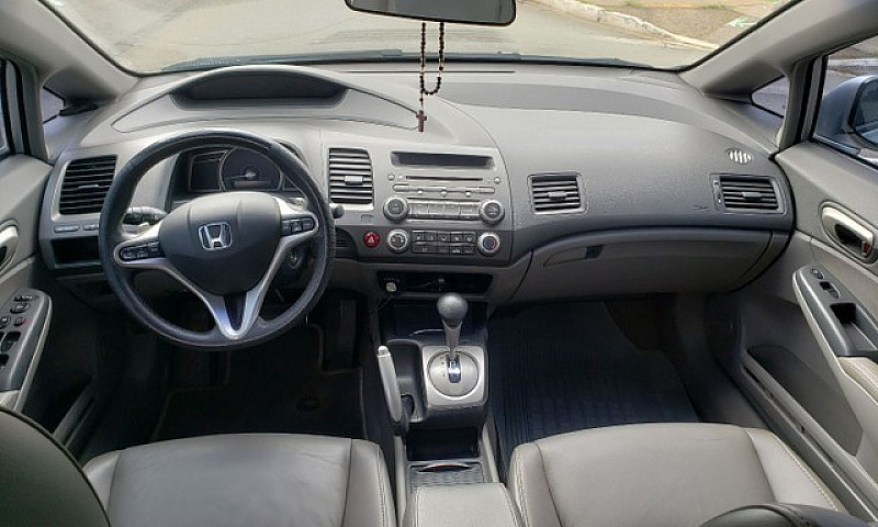 Civic 2010  Muito To...