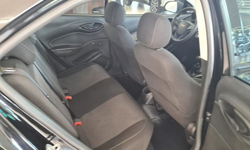 Chevrolet Prisma 10M...