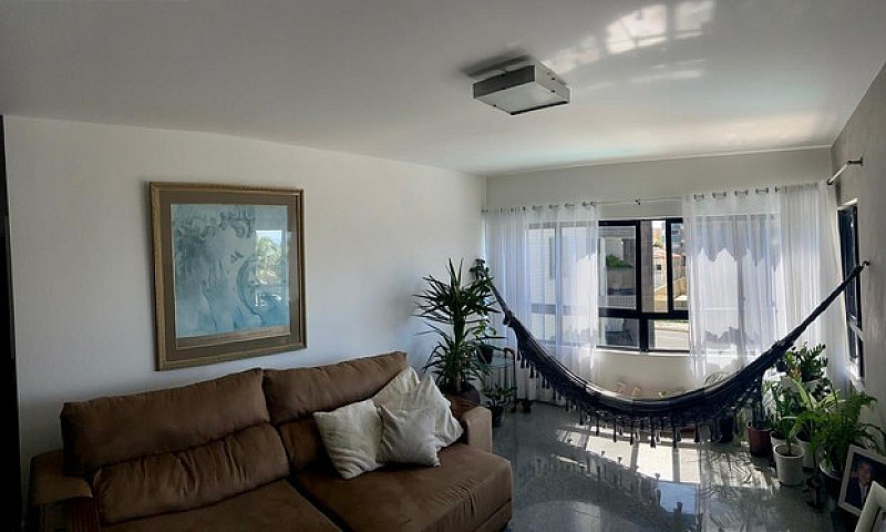 Luxuoso 4 Quartos Be...
