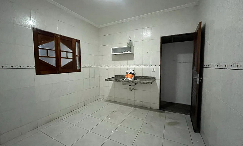 Alugo Casa No Bairro...