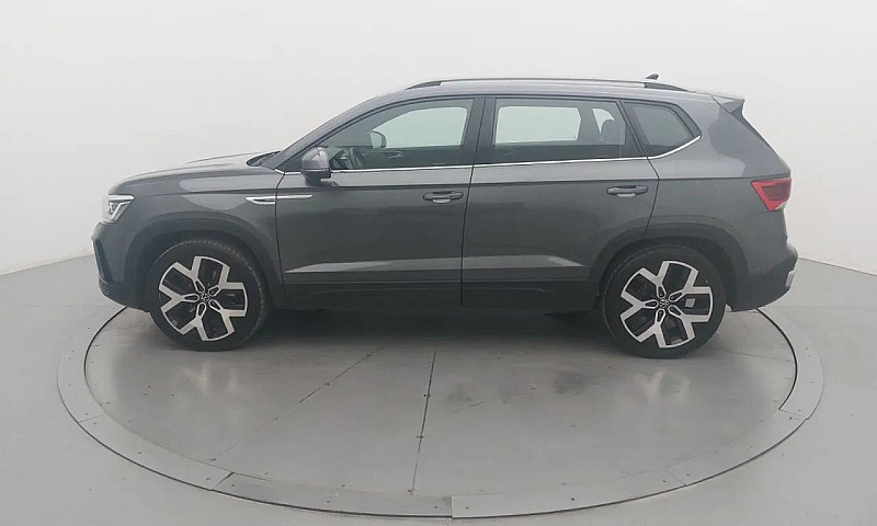 Volkswagen Taos High...