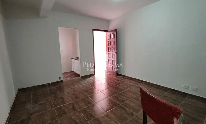 2 Casas No Mesmo Ter...