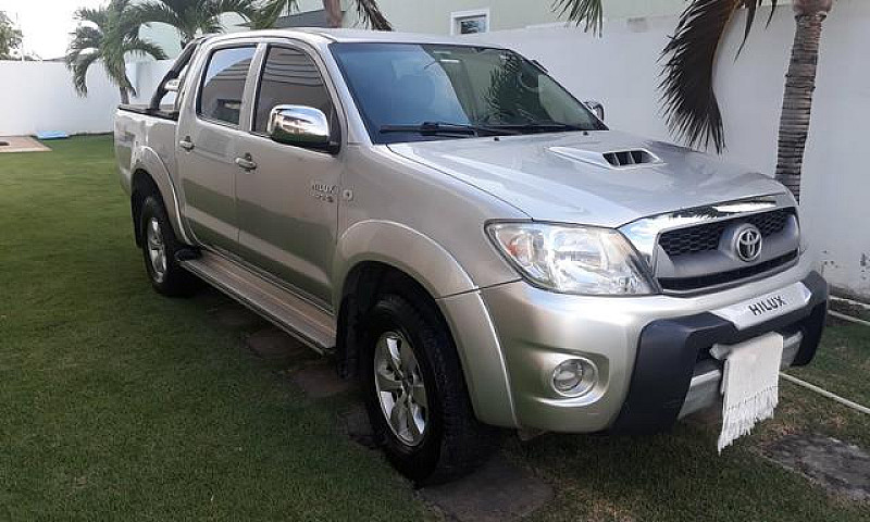 Hilux Srv 3.0 4X4 Di...