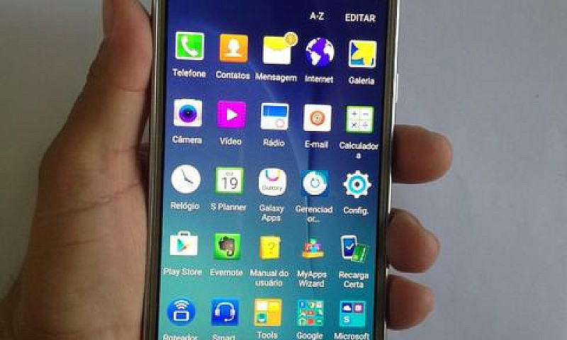 Celular J7...