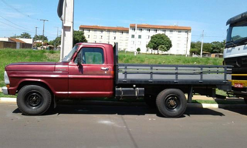 Ford F2000...