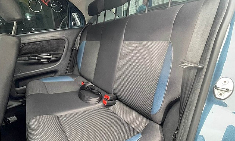 Volkswagen Voyage 20...