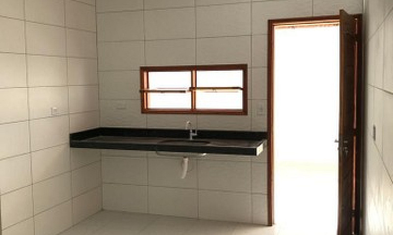 Casa Nova No Condomí...