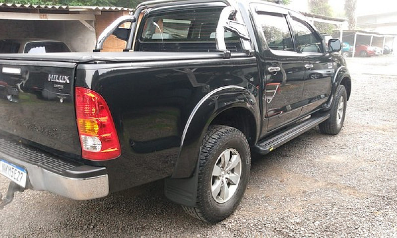 Hilux 2010...