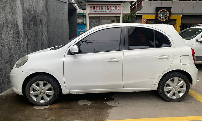 Nissan March 2014...