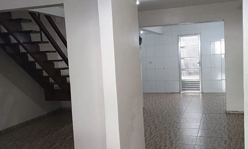 Casa No Centro Próx ...