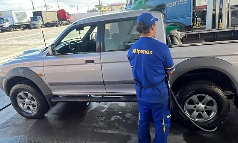 Mitsubishi L200 Outd...