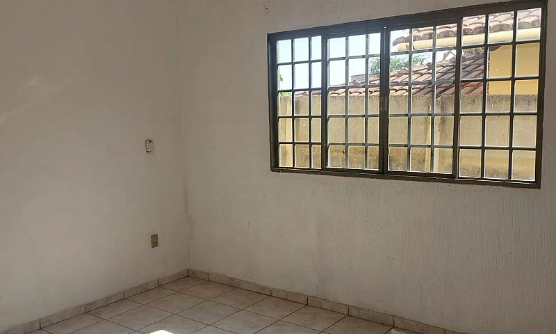 Vendo Casa Com 3Q E ...