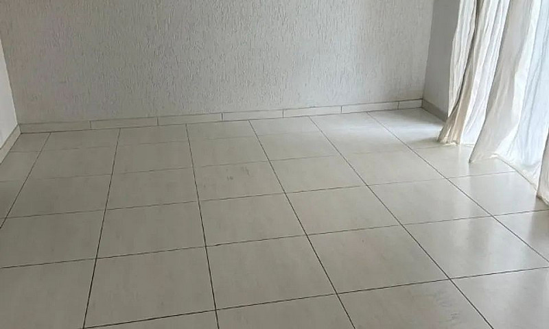 Alugo Casa No Salto ...