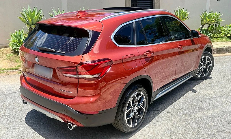 Bmw X1 Sdrive 20I X-...