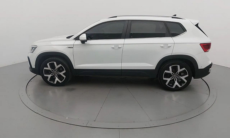 Volkswagen Taos High...