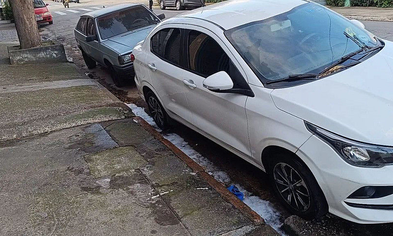 Fiat Cronos 1.3 8V F...