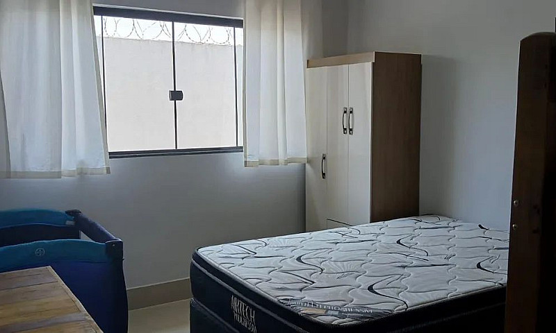 Casa Mobiliada Com P...
