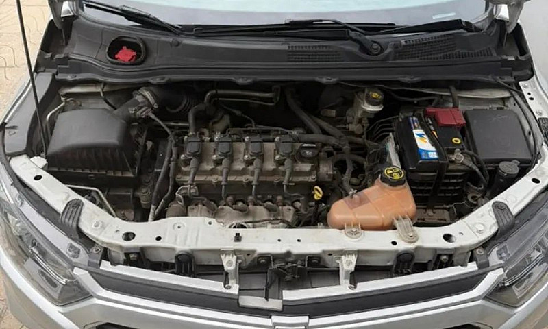Chevrolet Onix Hatch...