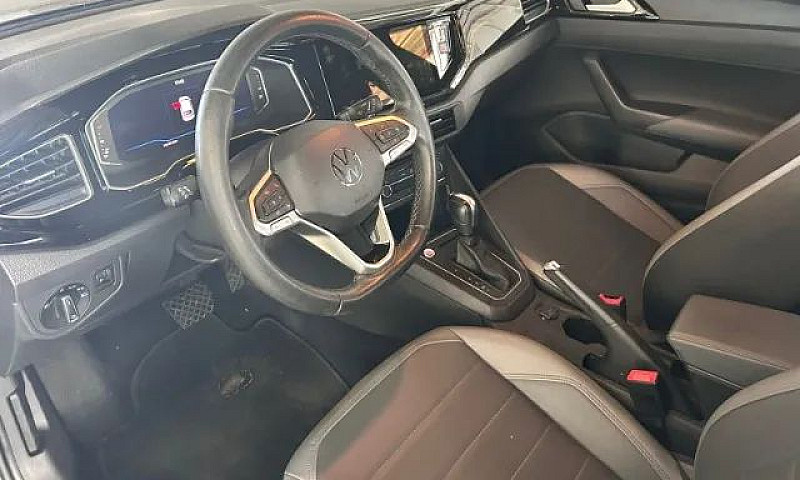 Volkswagen Nivus Hig...
