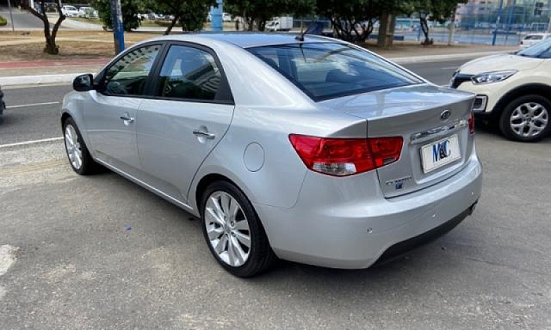 Kia  Cerato 1.6 Sx3 ...