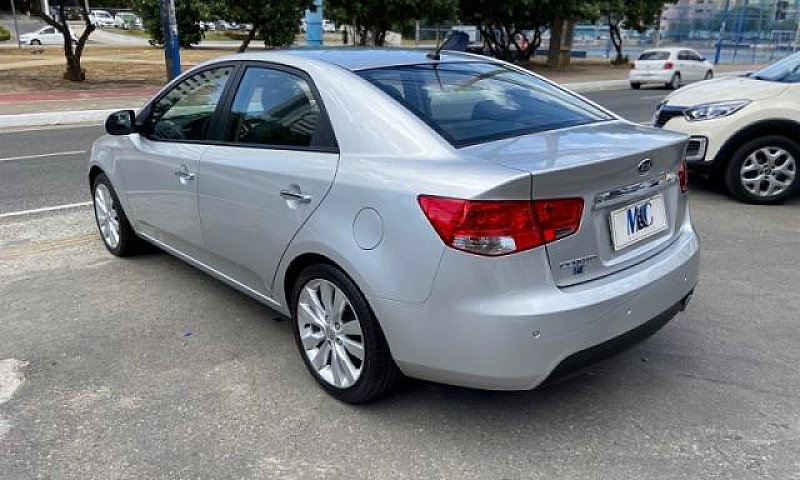 Kia  Cerato 1.6 Sx3 ...