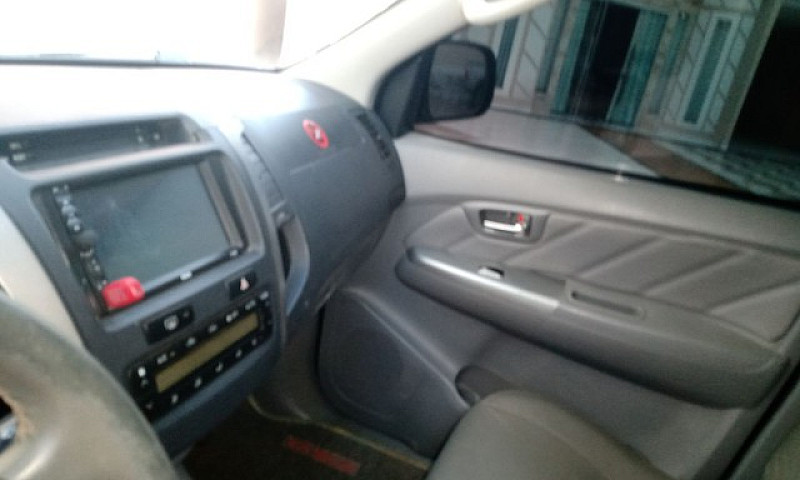 Hilux Srv 2010 Autom...