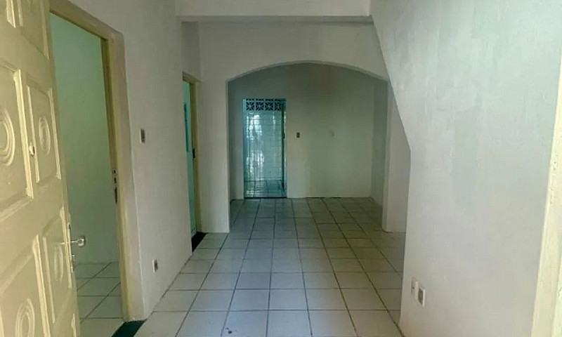 Apartamento 2/4 Ampl...