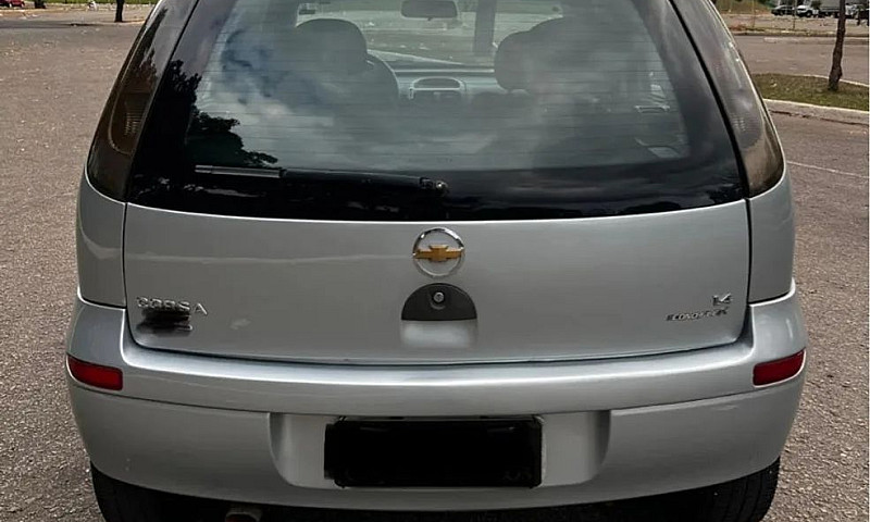 Chevrolet Corsa Prat...
