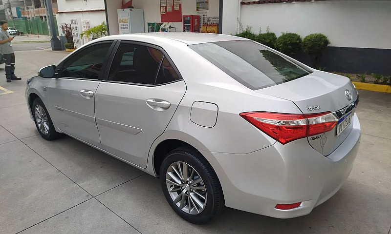 Toyota Corolla Xei 2...