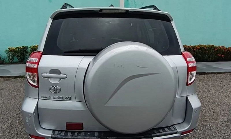 Toyota Rav4 2011 - A...