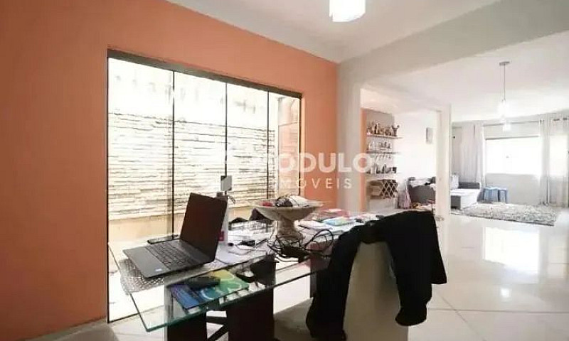 Casa Residencial Dis...